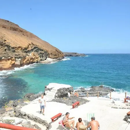 Big By The And Natural Pool * Costa Del Silencio