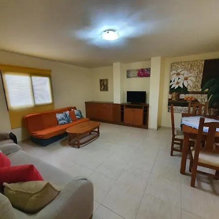 Big By The And Natural Pool Appartamento Costa Del Silencio